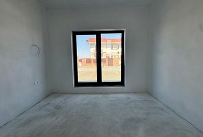 Duplex cu 3 camere cu Canalizare în Moșnița Nouă - 11