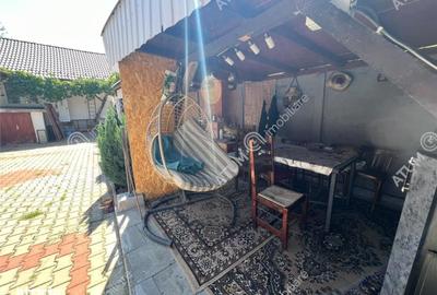 Casă cu 3 camere cu Teren 297 Mp în Poplaca