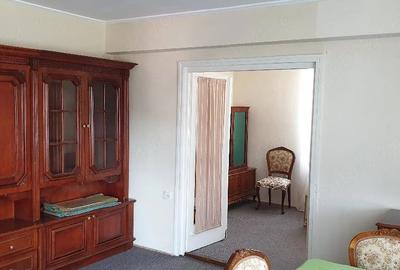 Apartament cu 2 camere semidecomandat în Central - 1