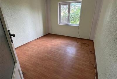 Apartament cu 3 camere decomandat în Câmpineanca - 11