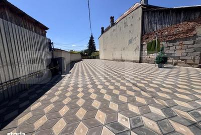 Casă cu 3 camere în Central