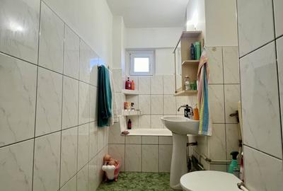 Garsonieră decomandată, mobilată în Soarelui - 6