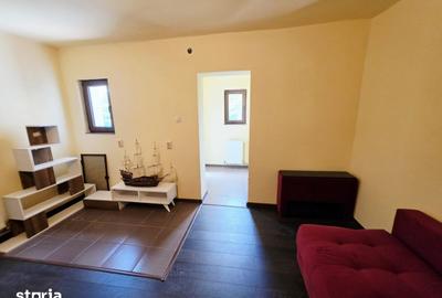 Casă cu 6 camere cu Teren 557 Mp în Berceni