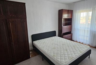 Apartament cu 2 camere decomandat în Terezian