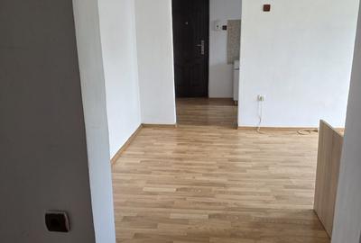 Apartament cu 2 camere semidecomandat în Central - 3