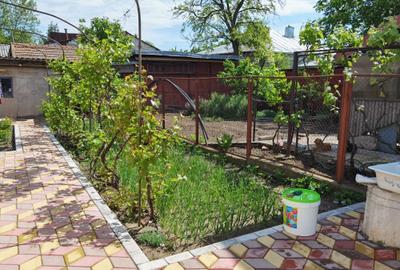 Casă cu 3 camere cu Teren 408 Mp în Central - 8