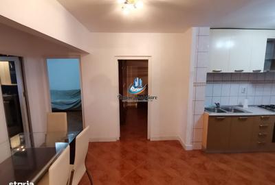 Apartament cu 3 camere decomandat în Mărăței