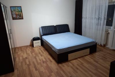 Garsonieră decomandată în Conțești
