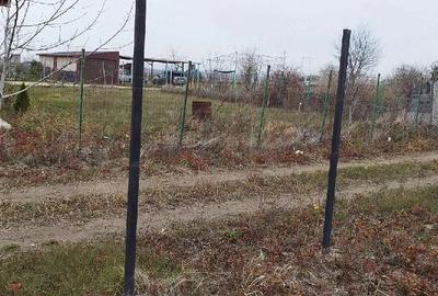 Teren de 400 mp, în Dumitrana - 9