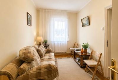 Apartament cu 2 camere semidecomandat în P-ța Unirii - 2