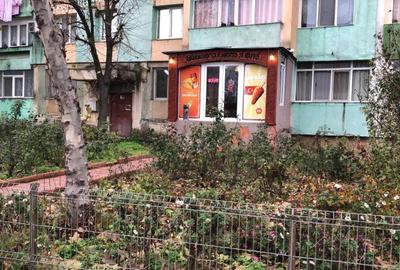 Spațiu comercial, de 45 mp, în Central