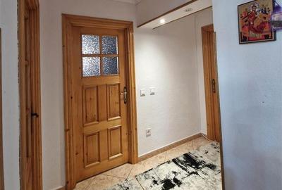 Apartament cu 3 camere decomandat, mobilat în Burdujeni - 9