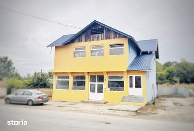 Casă cu 5 camere cu Teren 240 Mp în Racova