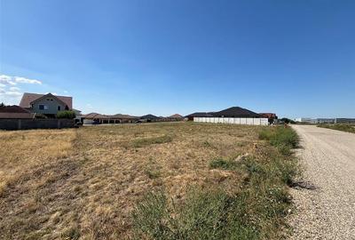 Teren Construcții intravilan de 500 mp, în Nord - 2