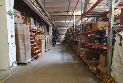 Spațiu industrial, de 5,000 mp, în Astra - 3