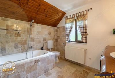 Casă cu Teren 1600 Mp în Crasna - 3