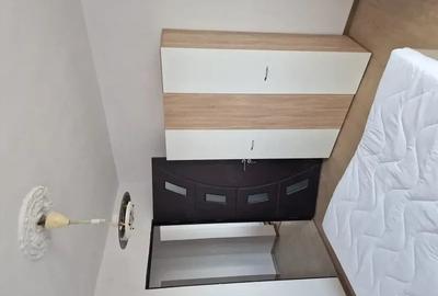 Apartament cu 3 camere semidecomandat în Exterior Vest