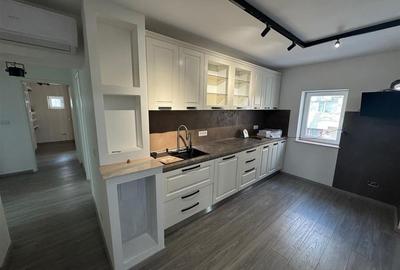 Apartament cu 3 camere decomandat, mobilat în Brăilei - 2