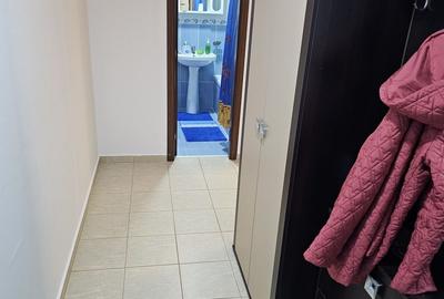 Apartament cu 2 camere în Apărătorii Patriei