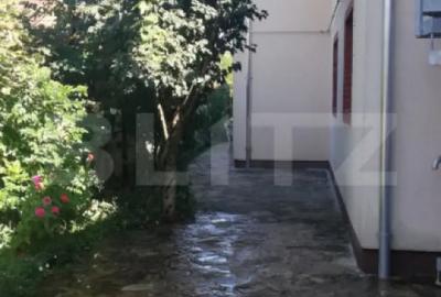 Casă cu 16 camere cu Teren 2342 Mp în Aurel Vlaicu - 2