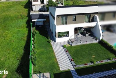 Casă cu 4 camere cu Teren 510 Mp în Central - 1