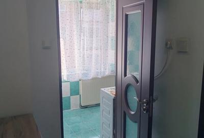 Garsonieră decomandată în Gorjului - 2