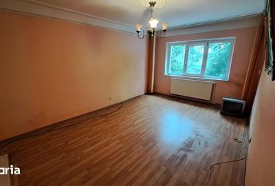 Apartament cu 2 camere decomandat în Chercea - 1
