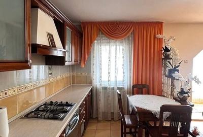 Apartament cu 3 camere în Central - 5