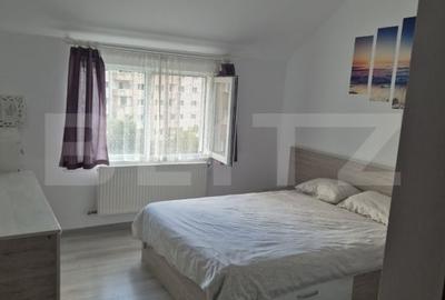 Apartament cu 2 camere semidecomandat, mobilat în Sud