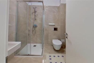 Apartament cu 3 camere decomandat, mobilat în Tractorul - 2