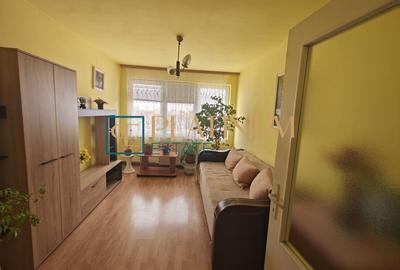 Apartament cu 3 camere decomandat, mobilat în Bogdăneștilor