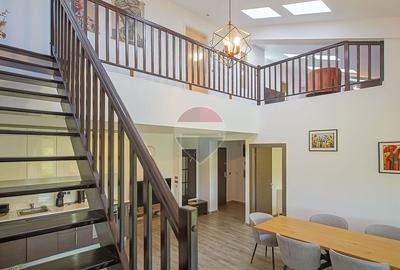 Apartament cu 6 camere semidecomandat, mobilat în Poiana Brașov - 2