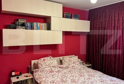 Apartament cu 3 camere decomandat, mobilat în Tractorul - 3