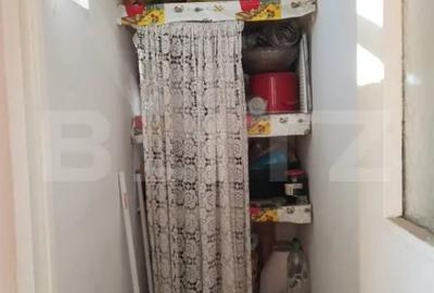Apartament cu 3 camere decomandat, mobilat în Micro 4 - 1