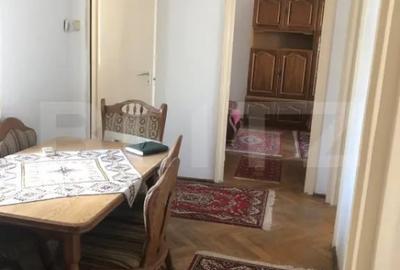 Apartament cu 3 camere semidecomandat în Central - 2