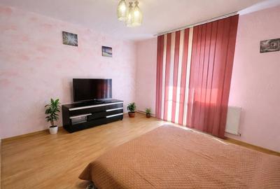 Apartament cu 2 camere decomandat în Vasile Aaron - 2