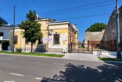 Spațiu comercial, de 500 mp, în Ultracentral