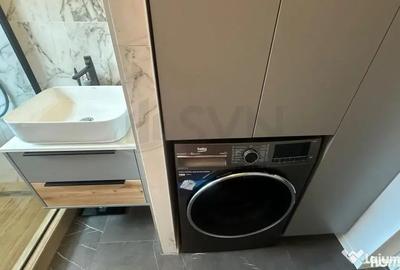 Apartament cu 3 camere semidecomandat în Aviatorilor
