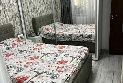 Apartament cu 2 camere decomandat în Smeura