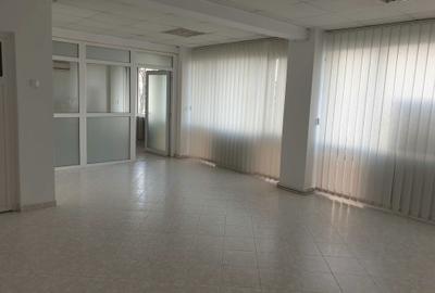 Spațiu comercial, de 70 mp, în Ultracentral - 8