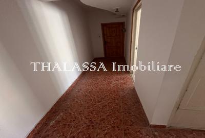 Apartament cu 2 camere decomandat în Mazepa 2