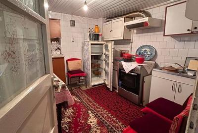 Casă cu 4 camere cu Teren 620 Mp în Central - 2