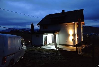 Casă cu 5 camere cu Teren 5800 Mp în Podu Coșnei - 9