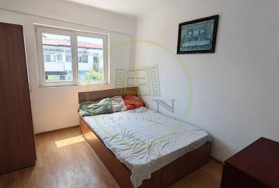 Apartament cu 4 camere decomandat în 1 Mai - 5