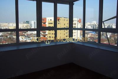 Apartament cu 4 camere decomandat în Unirii - 9