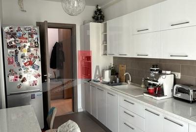 Apartament cu 2 camere decomandat în Lujerului - 5