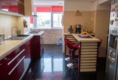Apartament cu 3 camere decomandat în Exterior Vest - 6