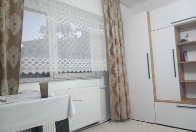 Garsonieră decomandată în Exterior Vest