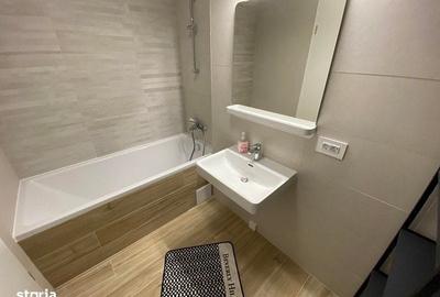 Apartament cu 3 camere decomandat în Avantgarden