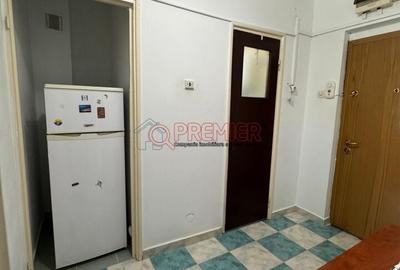 Apartament cu 2 camere decomandat în Baba Novac